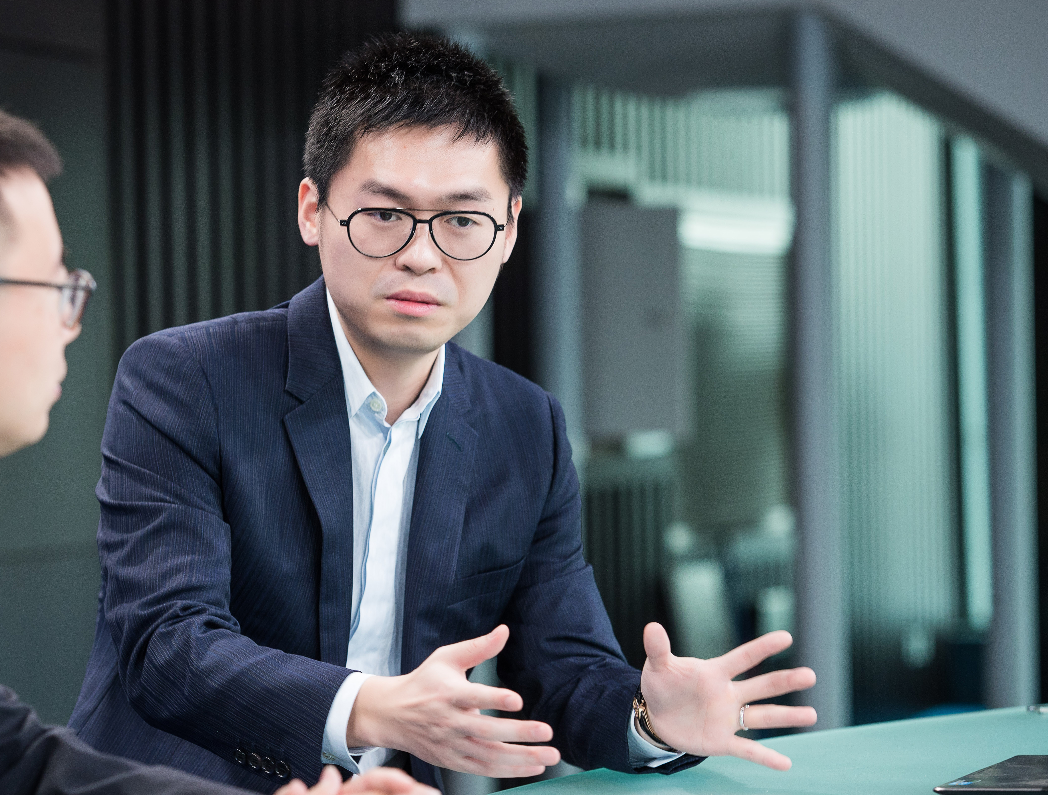 加快数字化转型，原有目标能够实现。