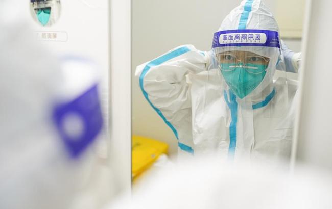 上海：核酸檢測實驗室設備24小時不停機