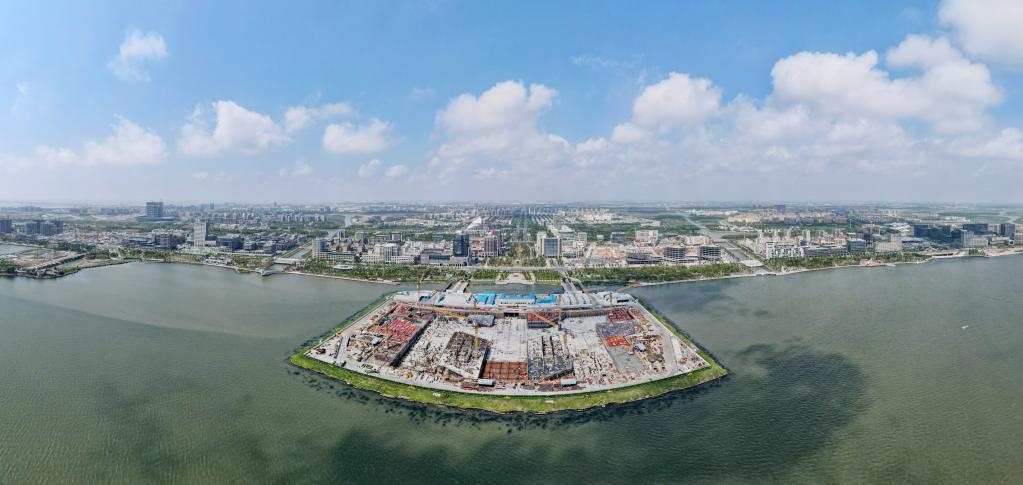 上海：臨港西島金融中心完成地下主體部分施工