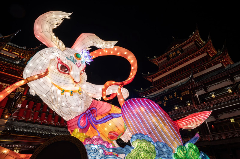 上海豫园：张灯结彩迎新年