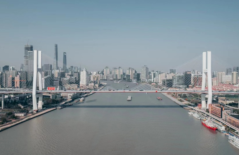 “桥”见中国｜跨越浦江两岸的“巨龙”——南浦大桥